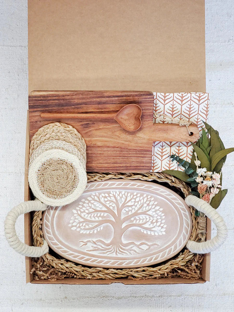 Oval Bread Warmer Gift Box With Rectangular Wooden Board and Spoon