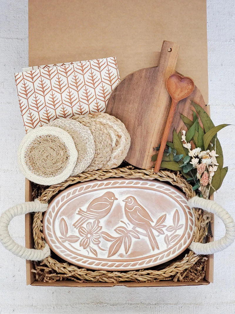 Oval Bread Warmer Gift Box With Round Wooden Board and Spoon